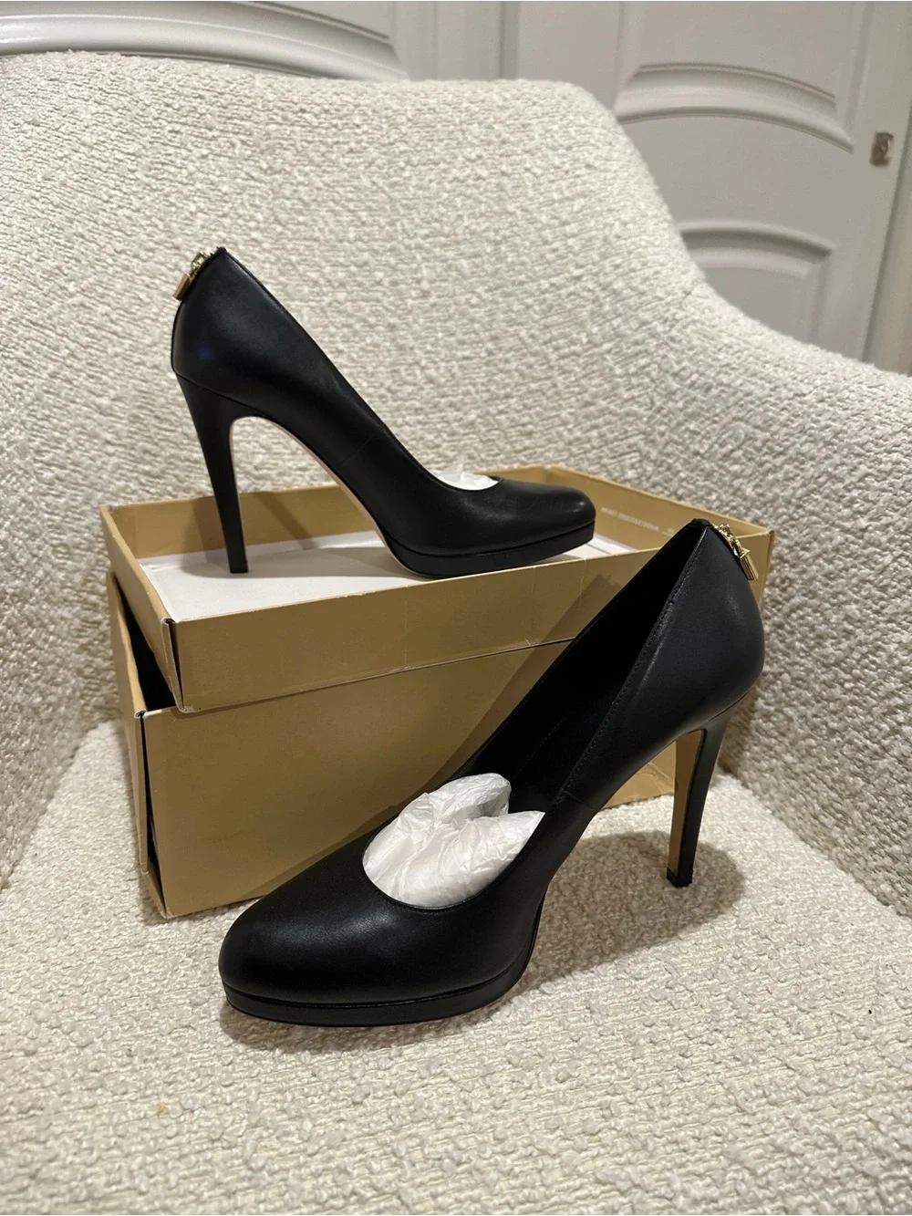 Michael Kors Black Leather Stiletto Pumps